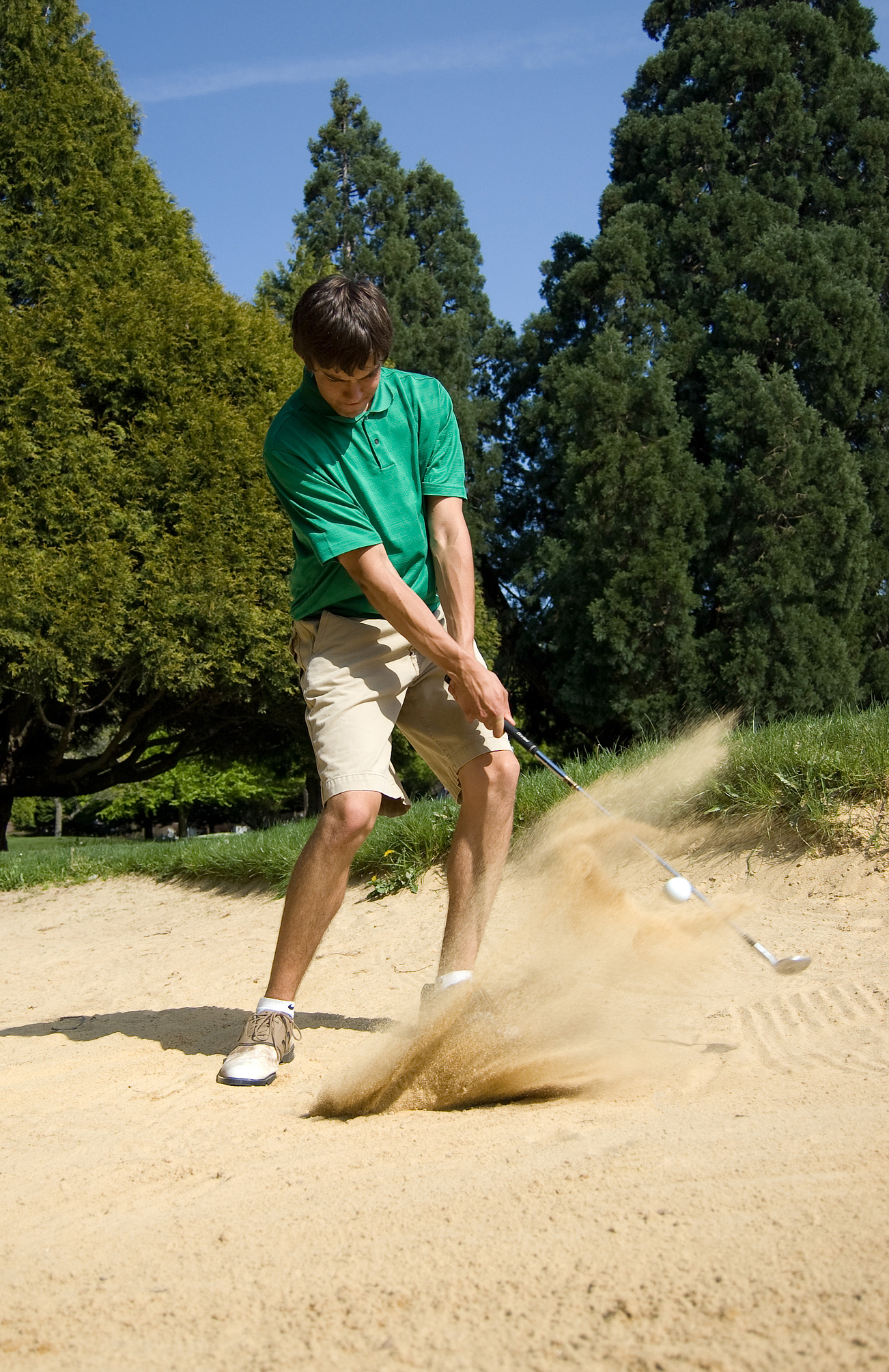 how-to-hit-a-sand-wedge